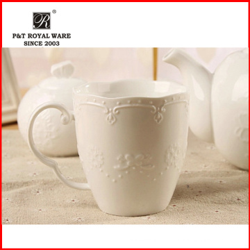 Taza de café de cerámica del diseño de la flor de la fábrica, taza de cerámica de la venta caliente, taza de la leche